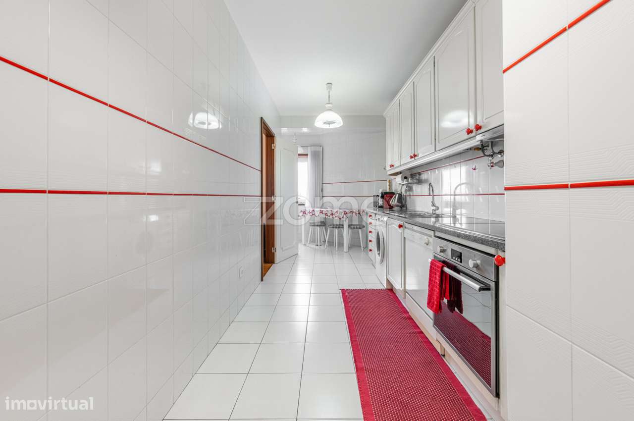 Apartamento T3 com Varandas e Vista Mar na Póvoa de Varzim - Grande imagem: 5/24