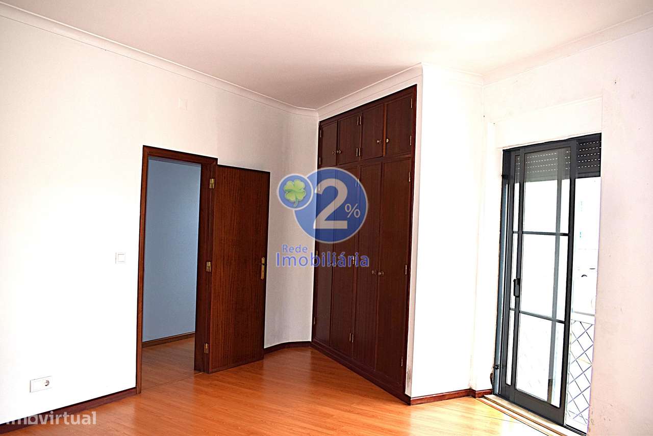 Moradia T2 com garagem de 40m2 - Marinha Grande-14