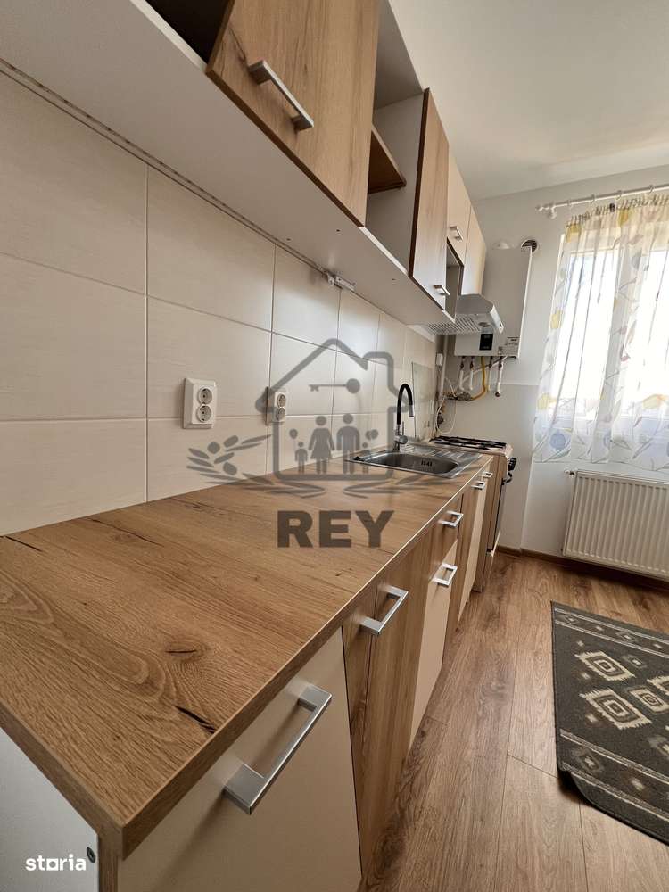 Ap. etaj 1,decomandat,2 camere,2balcoane,loc de parcare/Sibiu/Aeroport - Imagine principală: 5/20