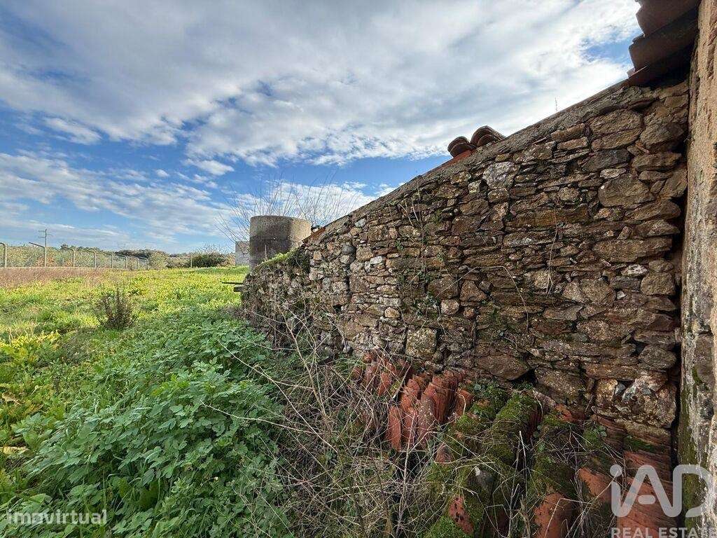 Casa / Villa T2 em Porto de Mós - São João Baptista e São Pedro de 65 - Grande imagem: 5/24