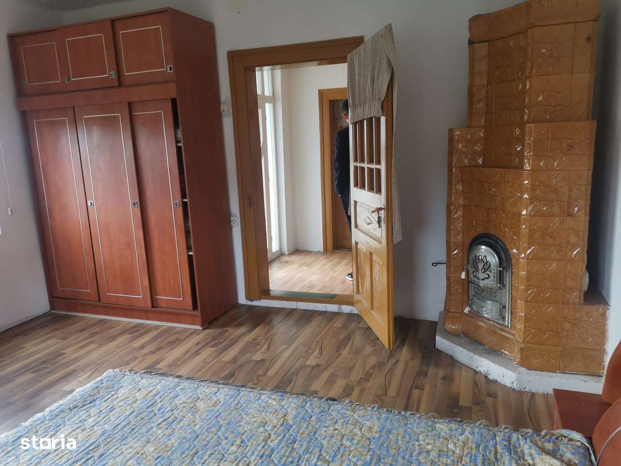 Casa batraneasca Aninoasa/ Arges, teren 1.200 mp-6