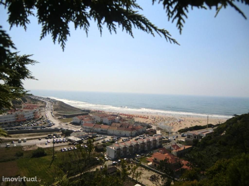 Oportunidade Única de Residência com vista do Mar com Seis Quartos ...