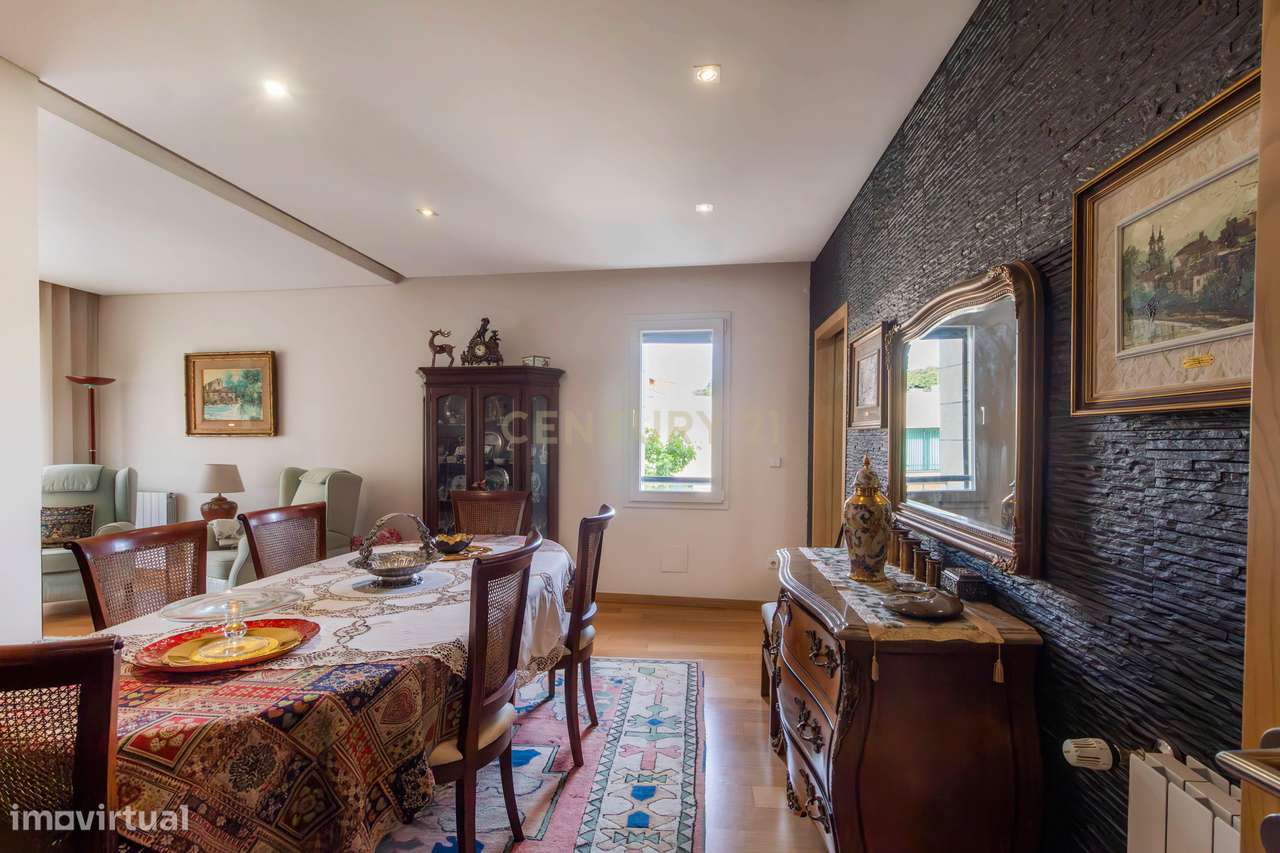 Apartamento T2 em Oliveira do Douro, Vila Nova de Gaia-8