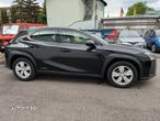 Lexus UX 250h FWD Business - 26