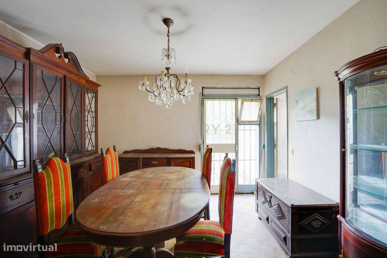 Moradia T6 para venda, próxima da praia de Santo Amaro de Oeiras - Grande imagem: 5/47