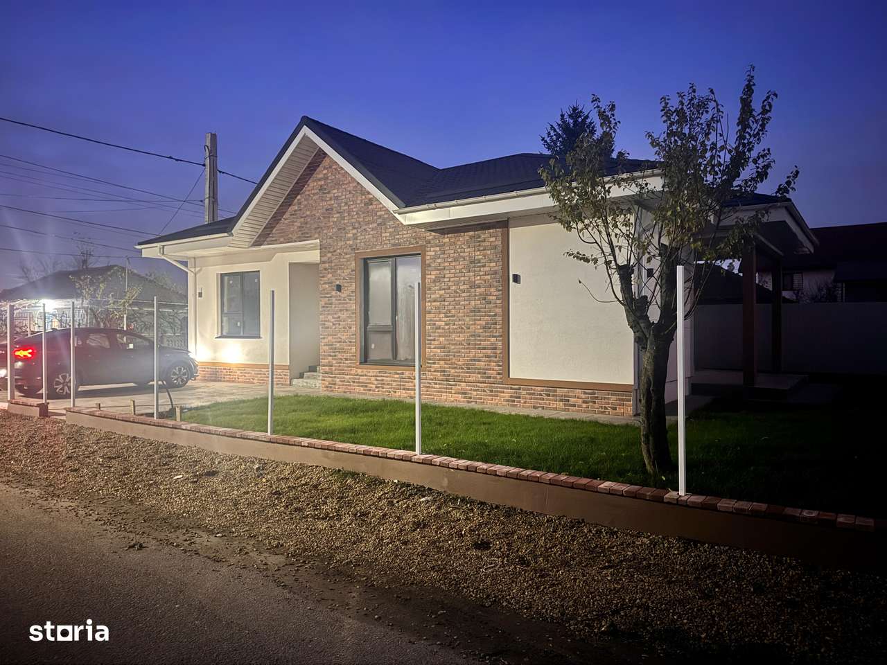 Casa - 4 cam. - Canalizare/Apa - Asfalt - Gaze/Curent - Crevedia-Darza - Imagine principală: 4/9