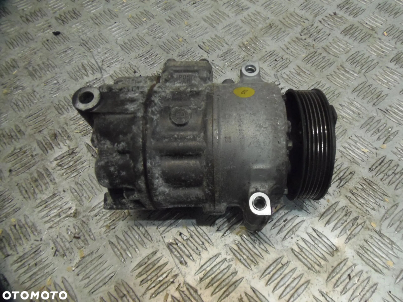 KOMPRESOR KLIMATYZACJI VW PASSAT B6 1,9TDI 1K0820859F 2007R - 2