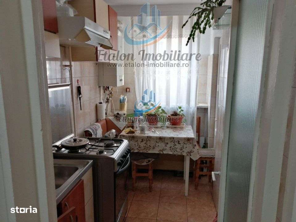 Apartament 2 camere, semidecomandat, etaj 1, Maratei 4 - Imagine principală: 3/5