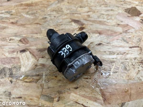 DODATKOWA POMPA WODY VW GOLF VII PASSAT B8 04L965567 - 5