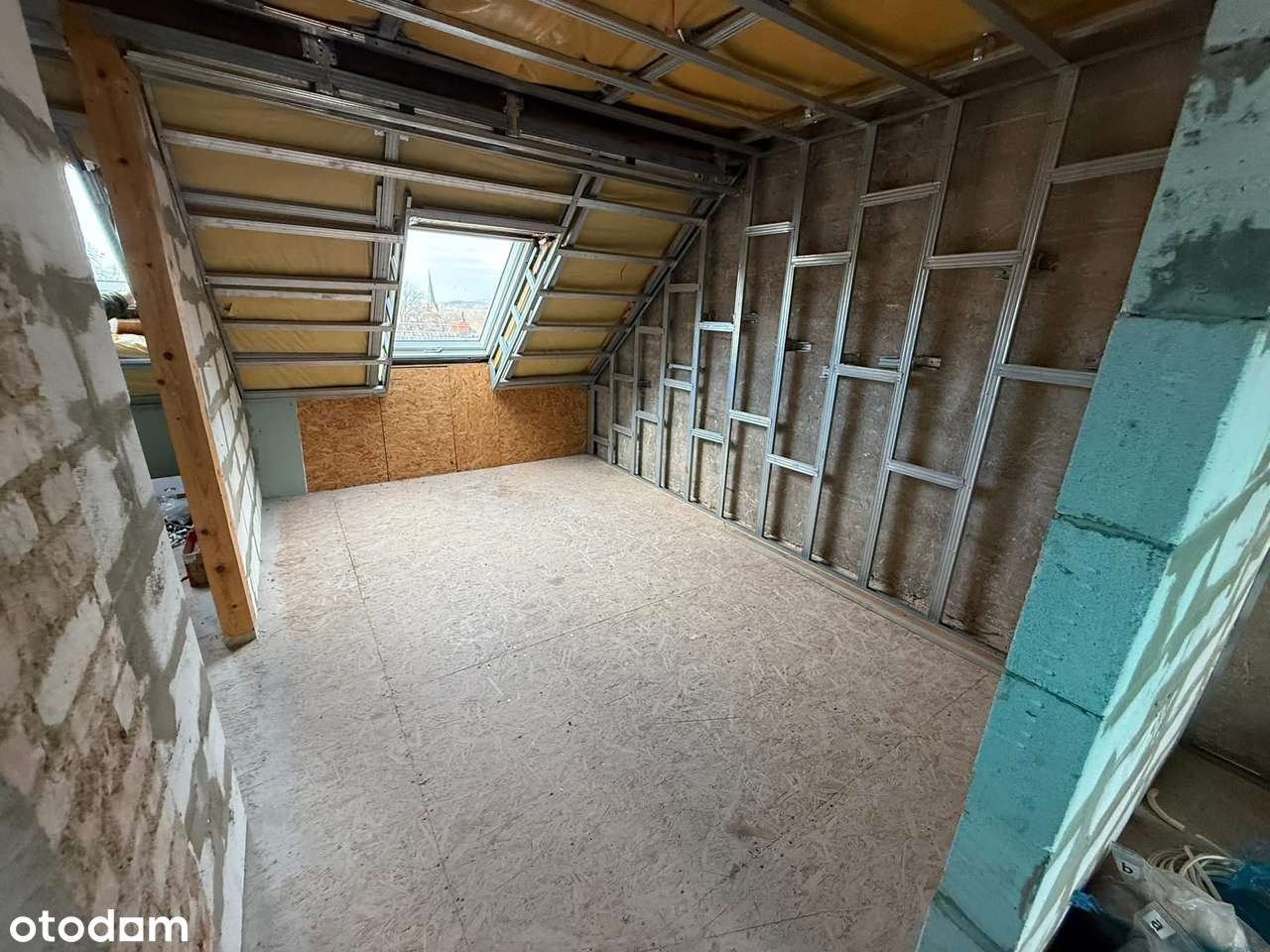 Dom w zabudowie szeregowej PACZKÓW-19