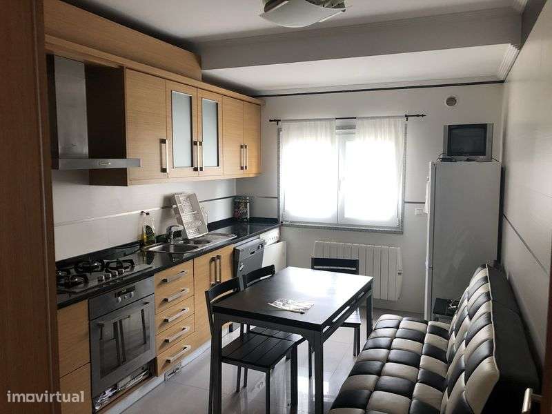 Apartamento na Av Anil T2 - Grande imagem: 2/8