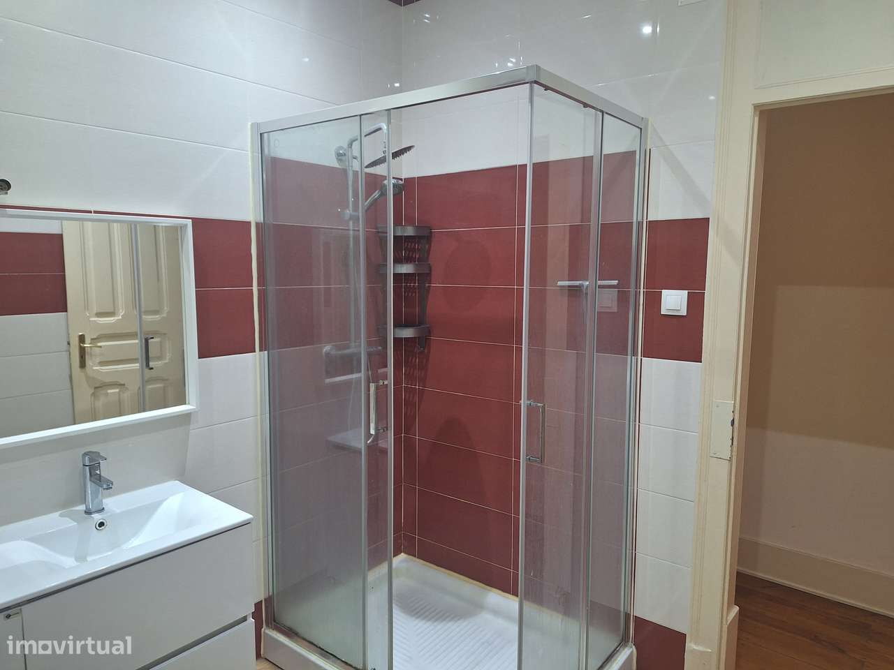 Oportunidade-  T5 remodelado á Alameda - Grande imagem: 5/25