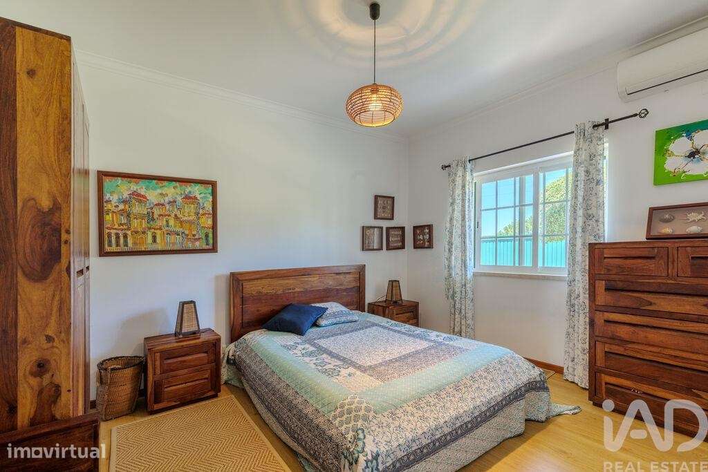Casa / Villa T4 em Mafra-13