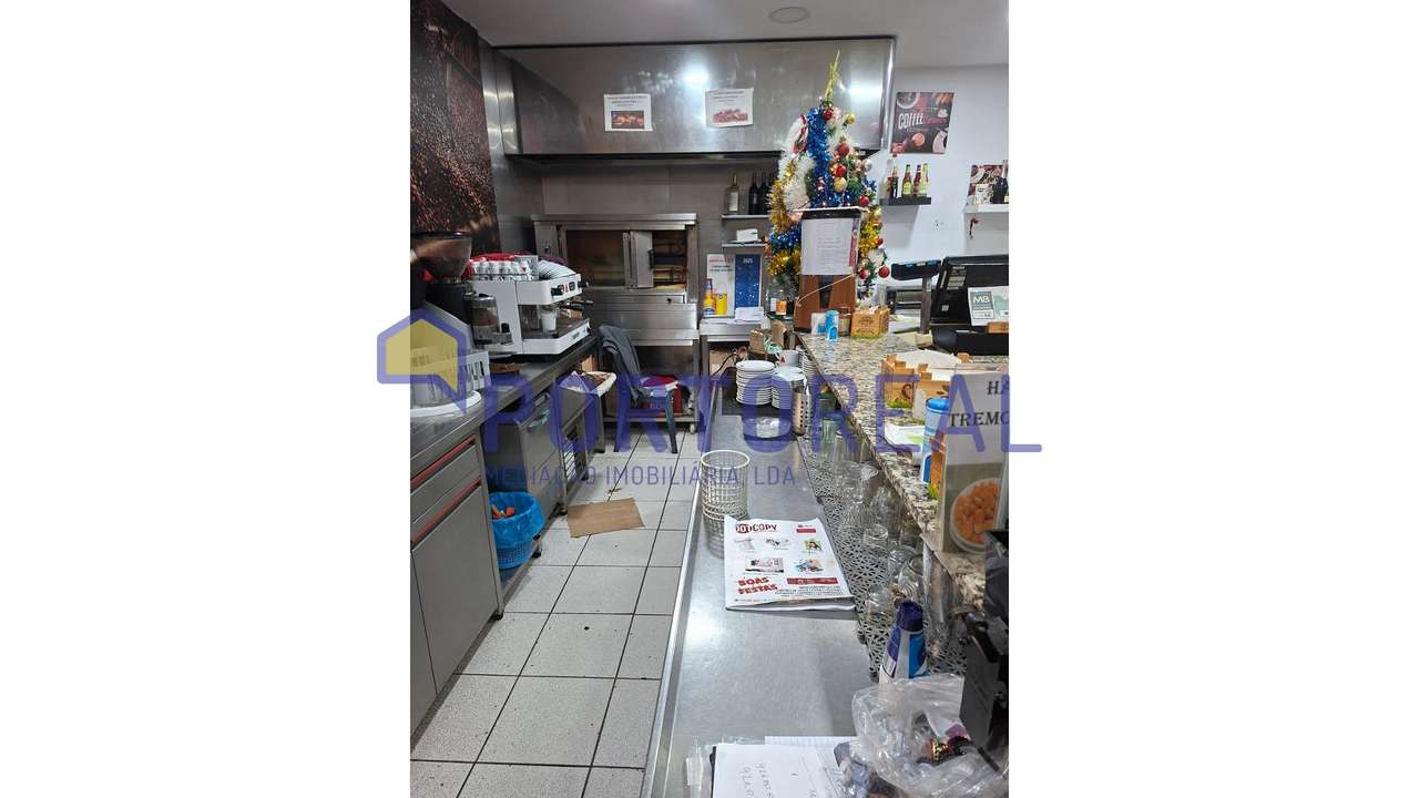 Trespasse Pastelaria em Fânzeres-8