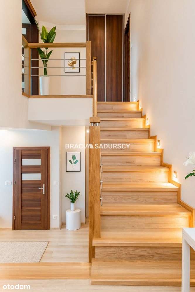 Dwupoziomowe mieszkanie na Ruczaju!-7