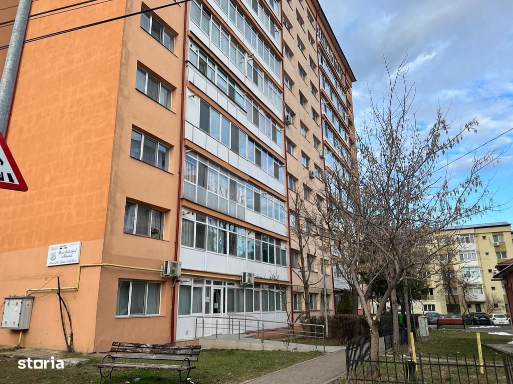 Vanzare apartament 3 camere, mobilat, Targoviste, micro 6, Bd.Unirii