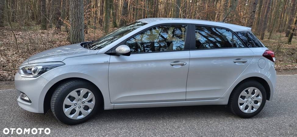 Hyundai i20 - 3