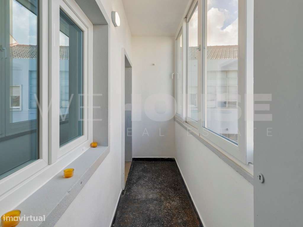 Apartamento T2 Remodelado, Avenida Republica, Centro do Barreiro-14