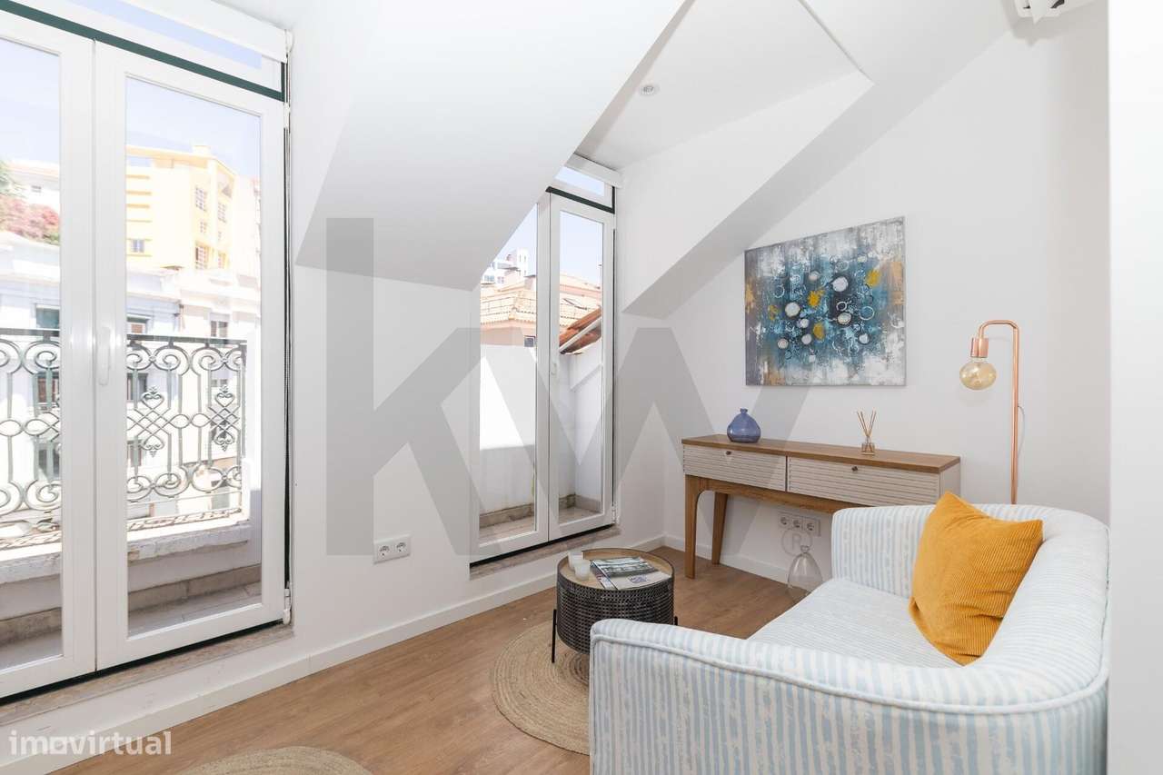 T2 Remodelado com Varanda e Vista Rio – São Vicente, Lisboa - Grande imagem: 5/27