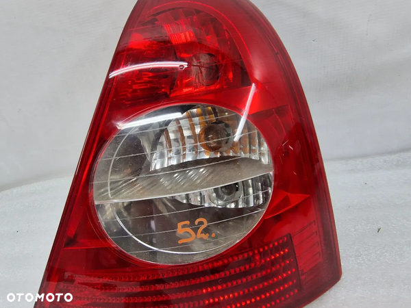 RENAULT CLIO II LIFT 01-05 PRAWA LAMPA TYLNA TYLNIA TYŁ , NR AUKCJI LMT52 - 4