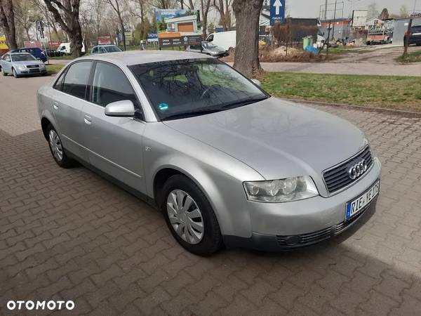 Audi A4 2.0 - 10