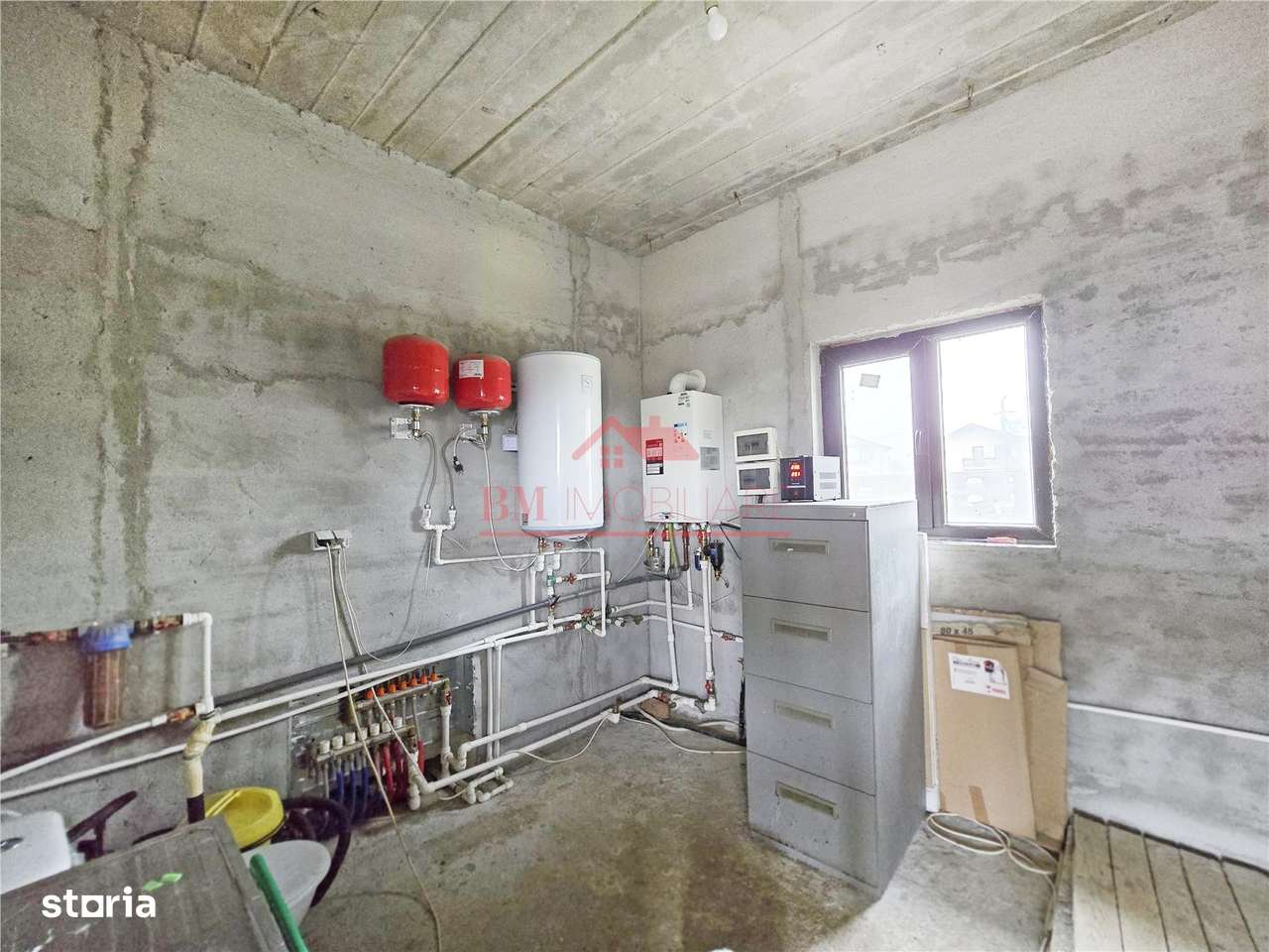 Vila de vanzare in Domnesti - mobilata si utilata-16