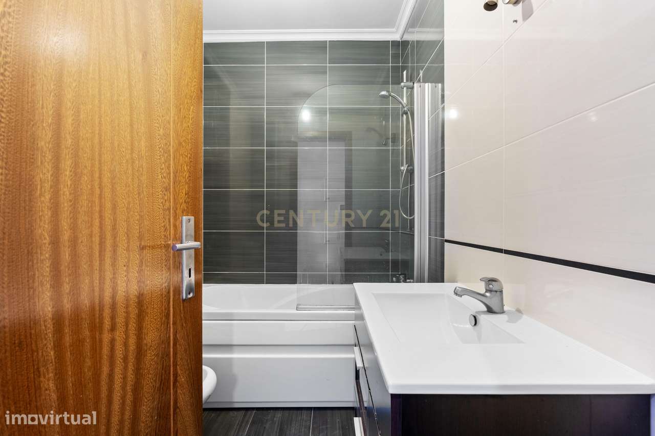 APARTAMENTO T3 BENAVENTE-23