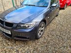 Dezmembram Bmw 320 143 cp 2008 - 3