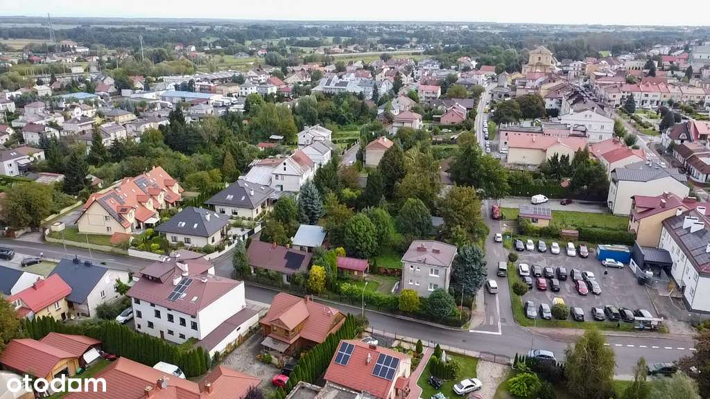 Dom drewniany w centrum - Sędziszów Małopolski-12