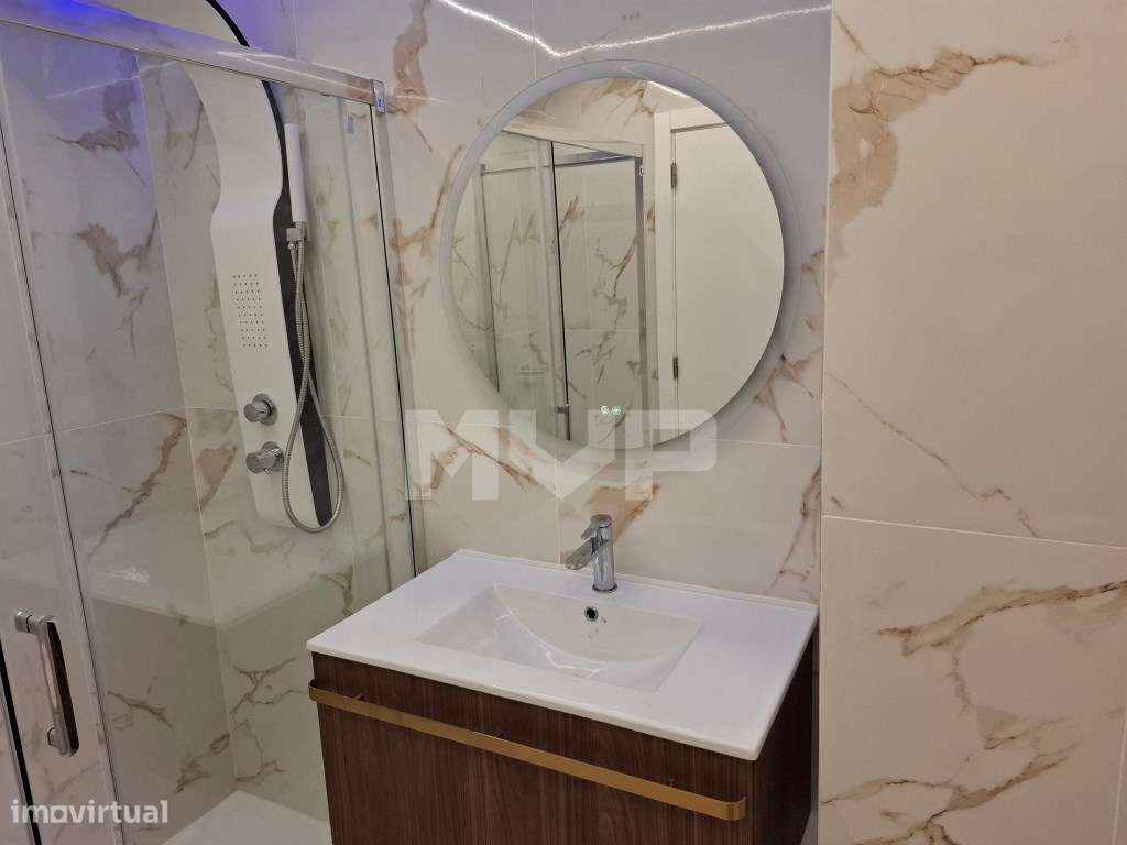 Apartamento T2 em Quarteira-7