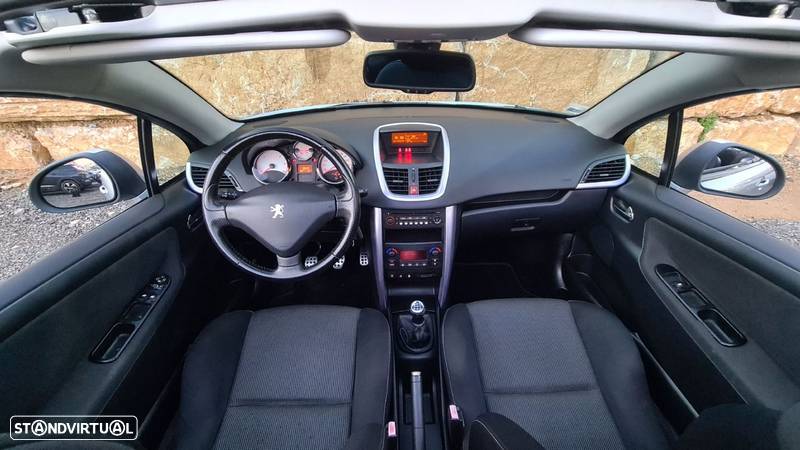 Peugeot 207 CC 1.6 HDi FAP - 14