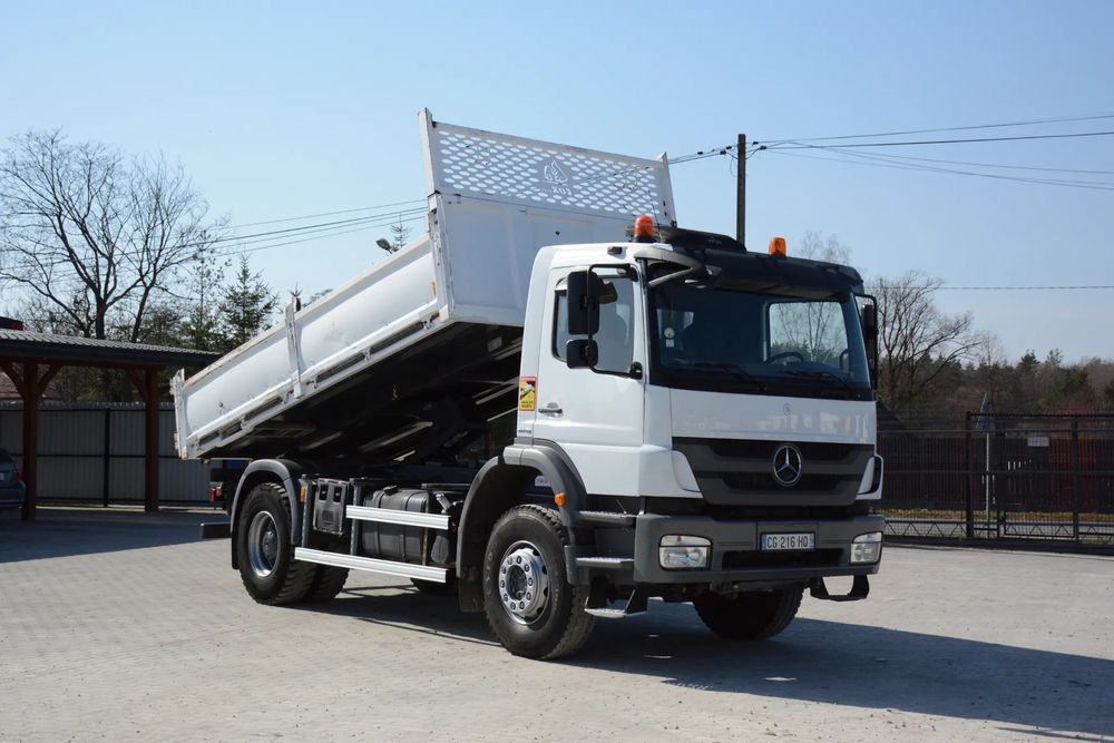 Mercedes-Benz Axor 2012