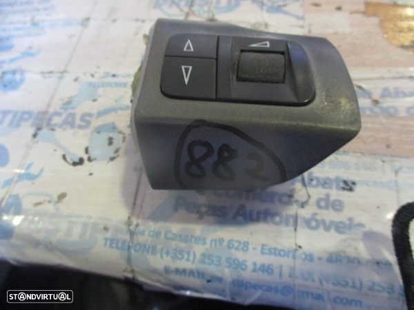 Interruptor 305260285057 OPEL ZAFIRA 2006 RADIO - 2