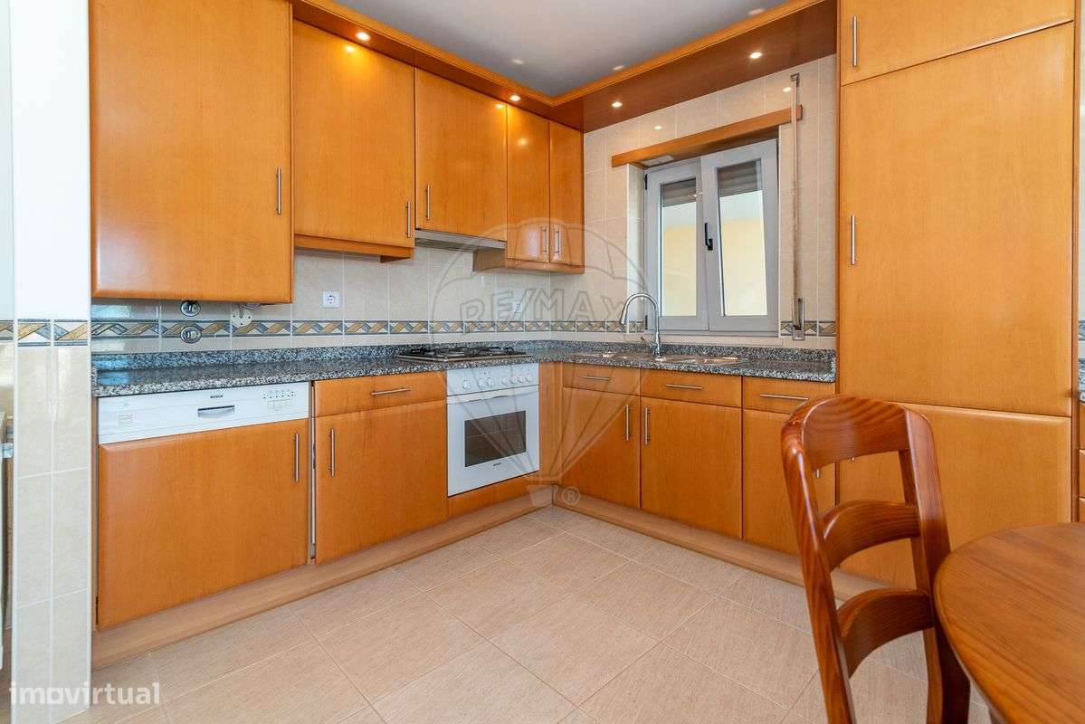 Apartamento T2 para arrendamento - Grande imagem: 5/35