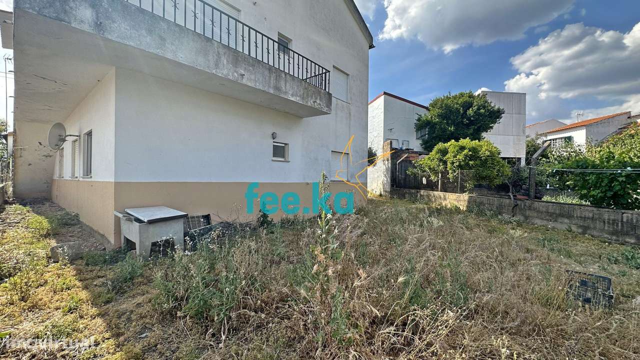 Moradia Isolada Bifamiliar - Grande imagem: 5/42