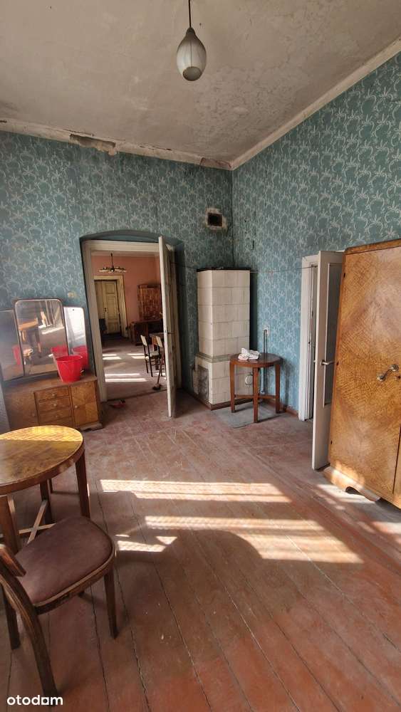 SPRZEDAM PRZESTRONNE MIESZKANIE DO KAPITALNEGO REMONTU NA SAMYM RYNKU - Pełny obrazek: 5/9