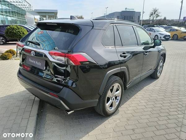 Toyota RAV4 - 5