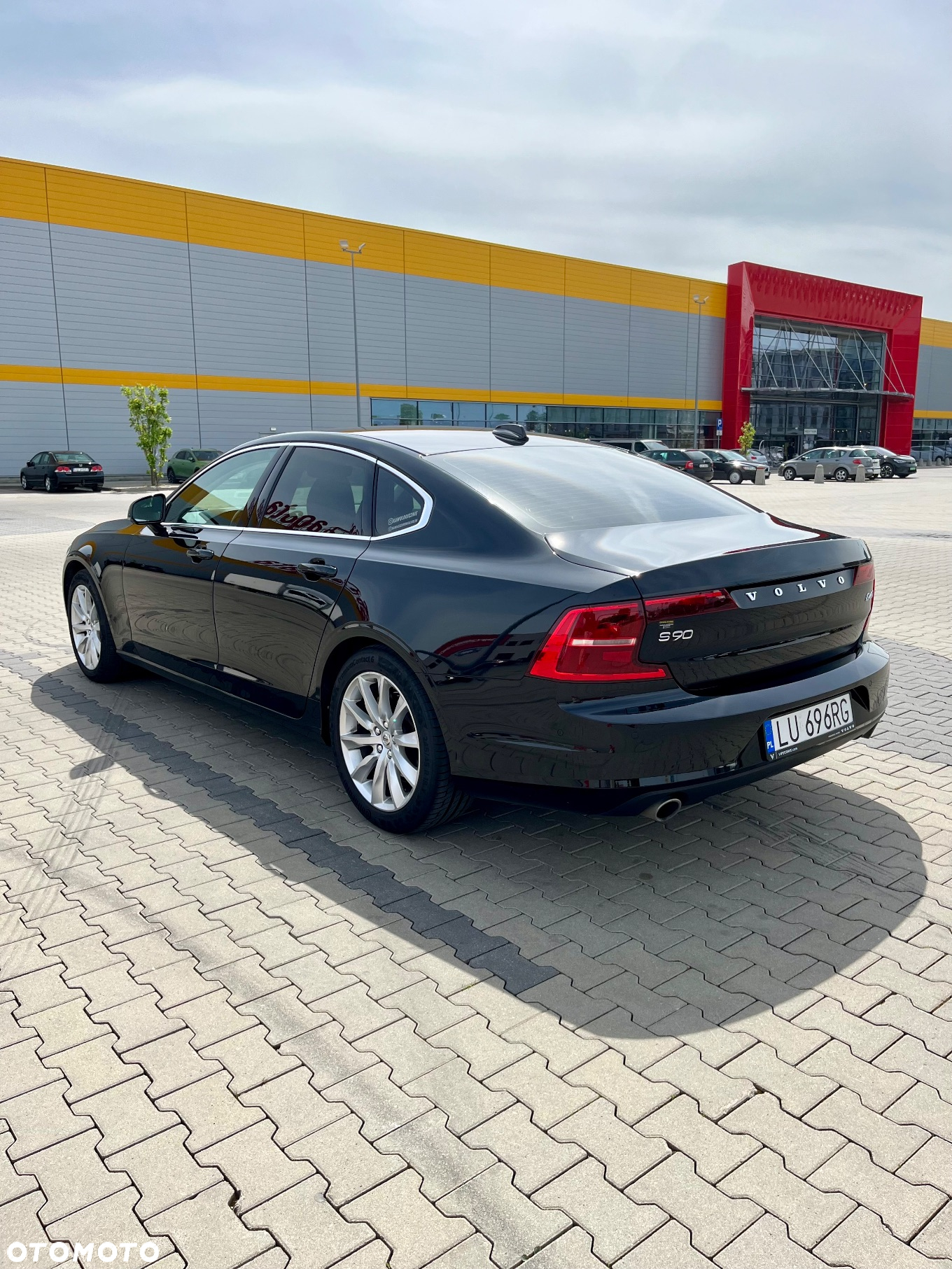 Volvo S90 D4 AWD Geartronic Momentum - 6