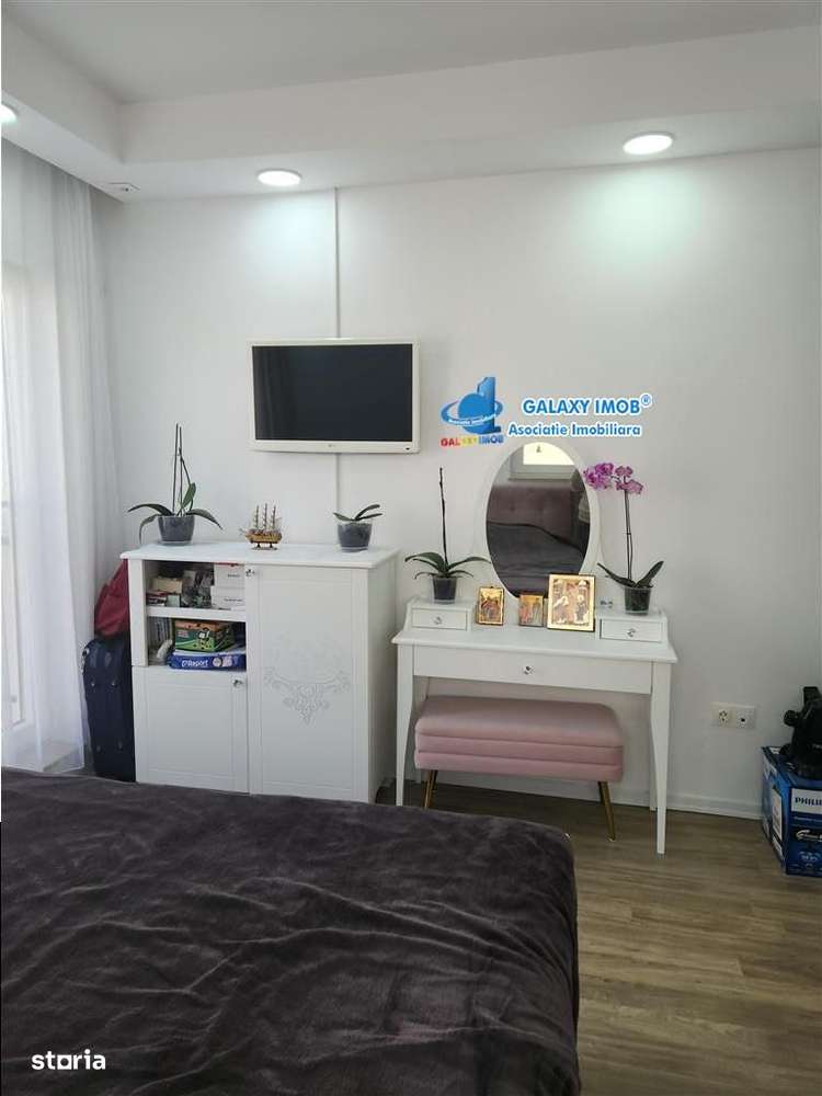 Apartament 3 camere 2 bai decomandat Cosmopolis 0 comision - Imagine principală: 3/13