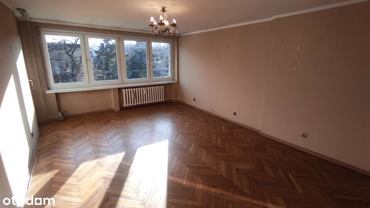 64 m2, 3 pok. 2 p. w niskim bloku, extra lokalizacja, b.dobra cena !-5