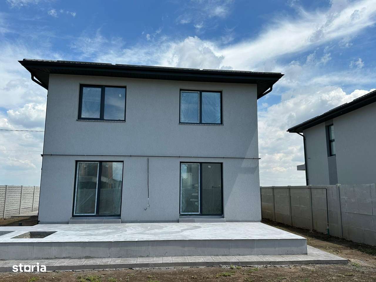 Vila P+1 de vânzare – Comuna Berceni – teren 450 mp - Imagine principală: 3/14