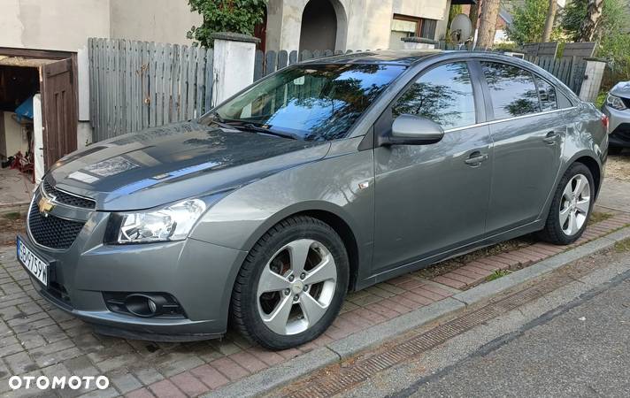 Chevrolet Cruze - 3