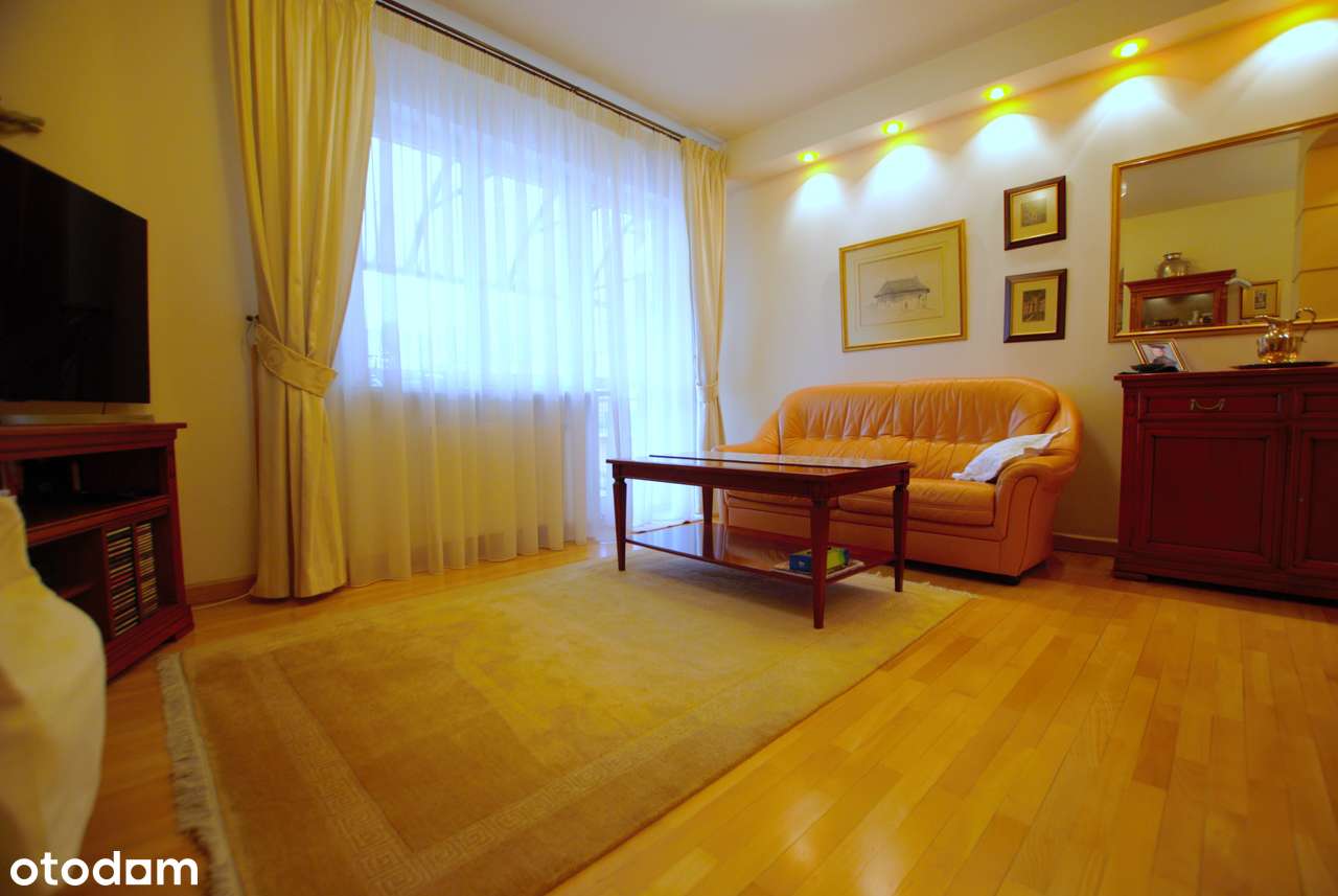 Dwupoziomowe mieszkanie z garażem, możliwość podziału, Centrum - Pełny obrazek: 2/19