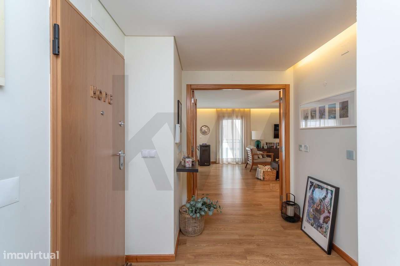 T3 com duas suites e dois lugares de garagem (Box) | Terraços do Marqu-14