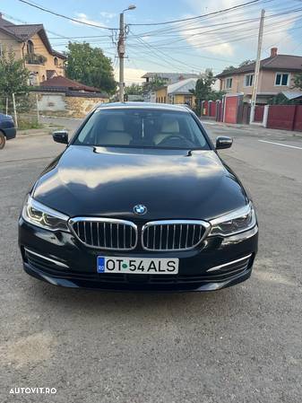 BMW Seria 5 520d xDrive MHEV - 2