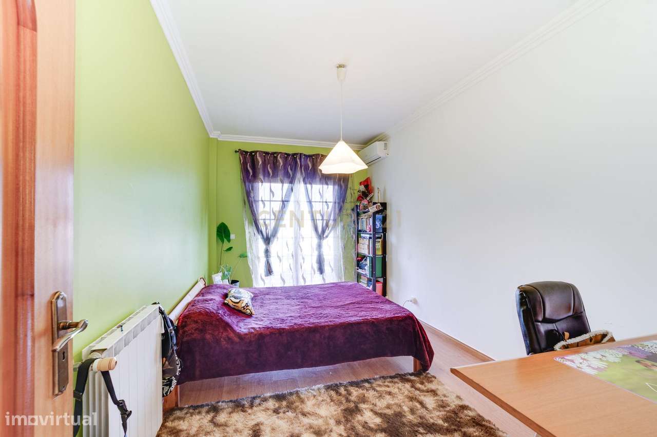 Espaçosa Moradia T3 em Quinta do Anjo, Palmela-15