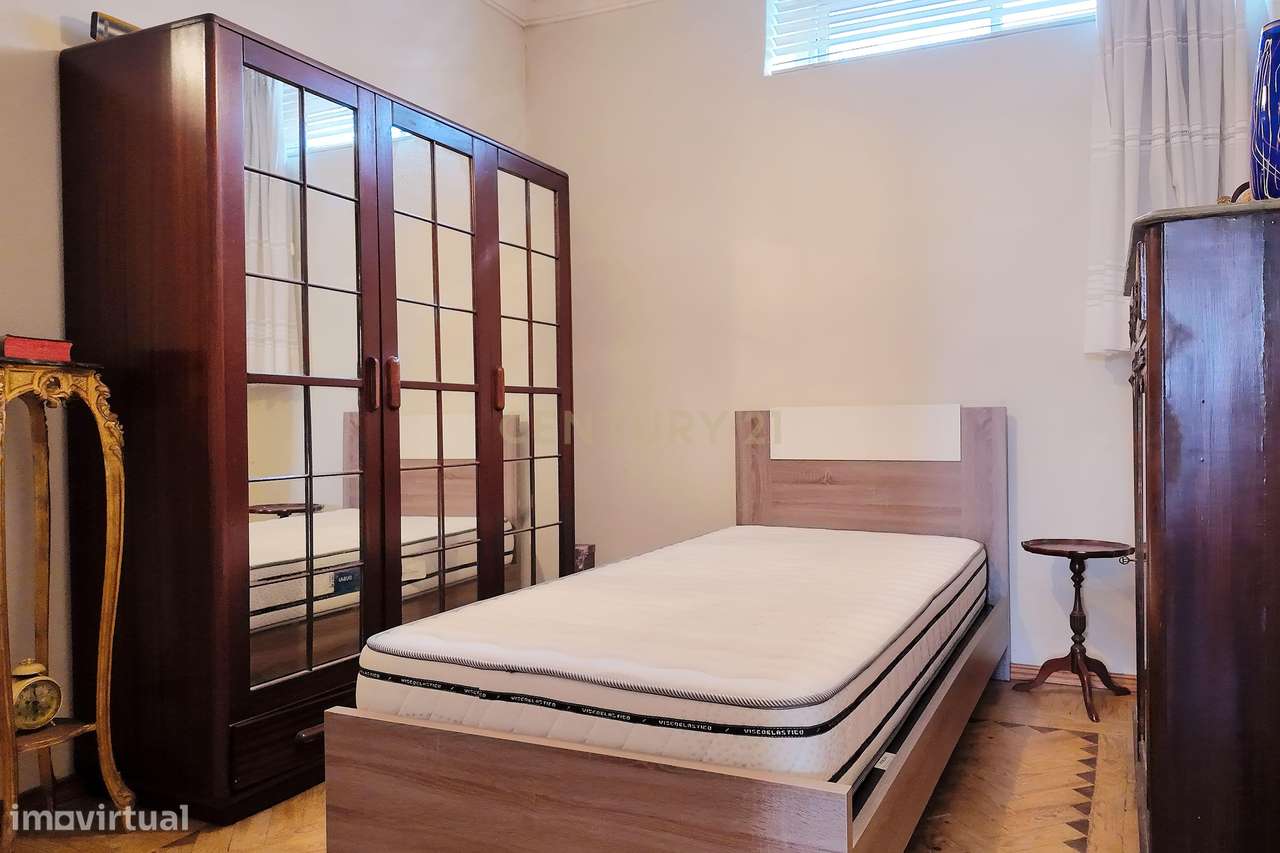 Apartamento T2 com Logradouro – Rua Dr. António Elvas, Feijó-16