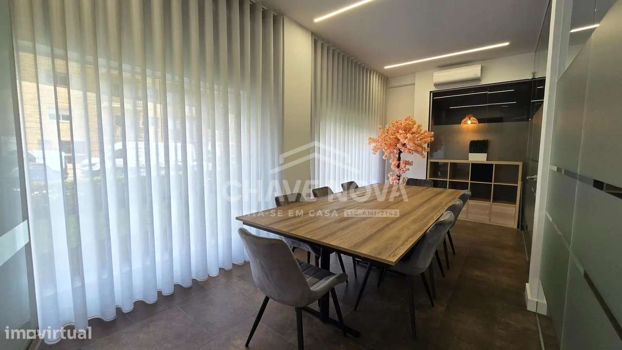 Loja na Praia de Lavadores em Canidelo com 207m2 GN/02354/CO - Grande imagem: 4/13