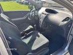 Toyota Yaris 1.0 Sol - 30