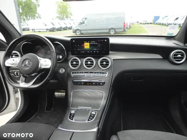 Mercedes-Benz GLC 300 d 4Matic 9G-TRONIC - 11